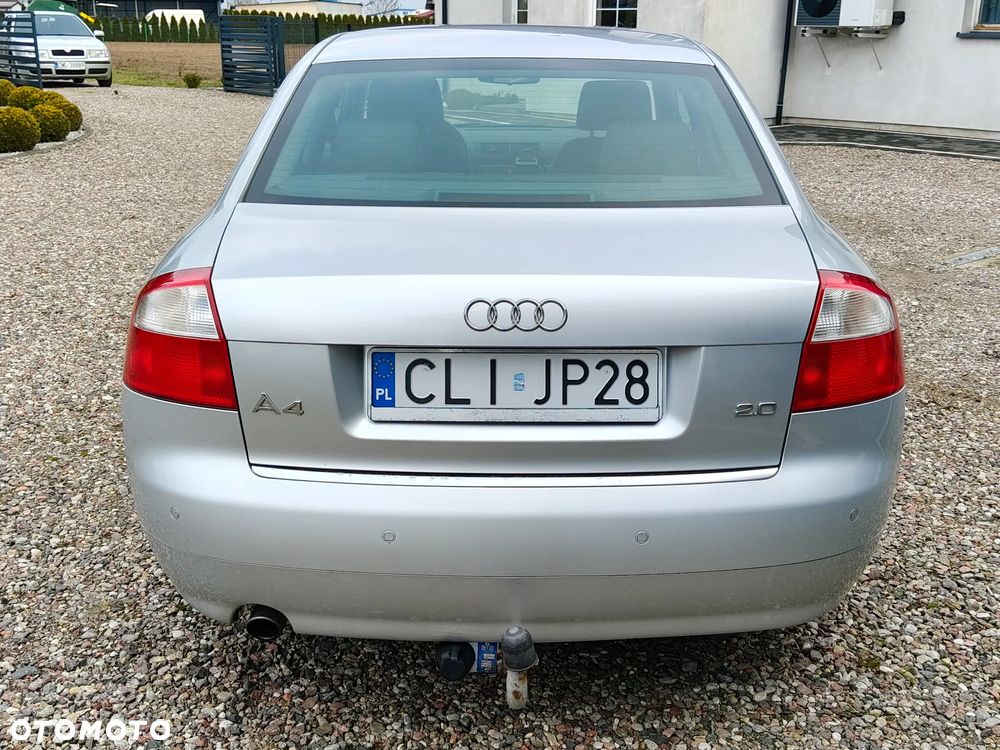 Audi A4 Limousine - 6