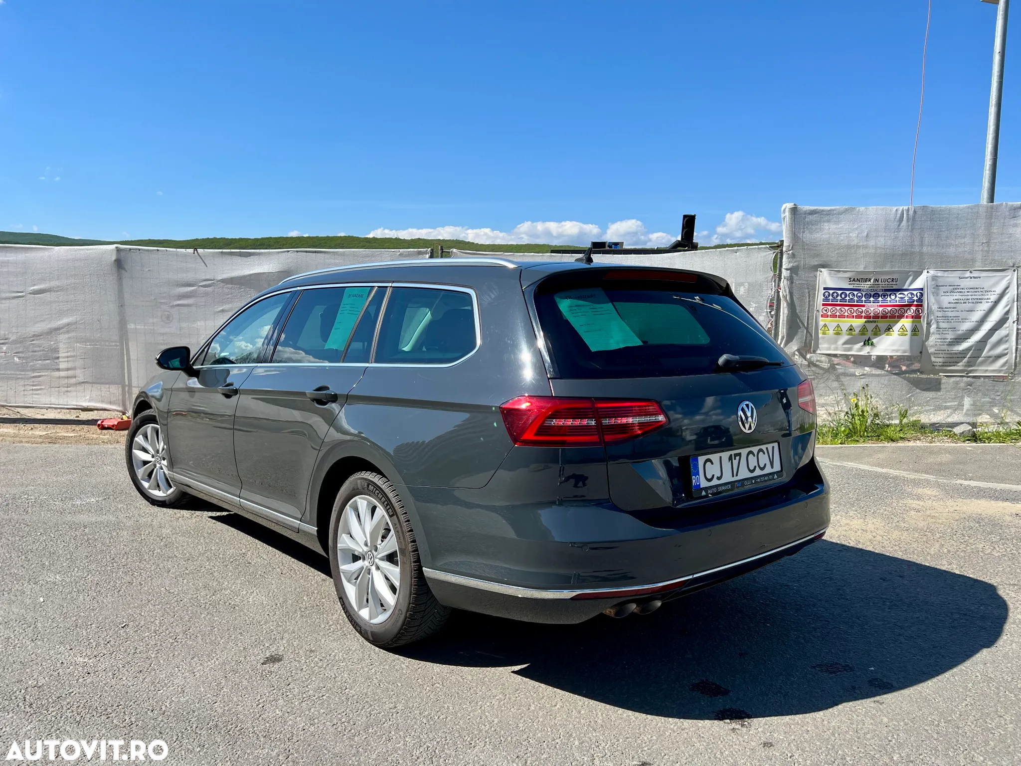 Volkswagen Passat Variant 2.0 TDI DSG Highline - 4