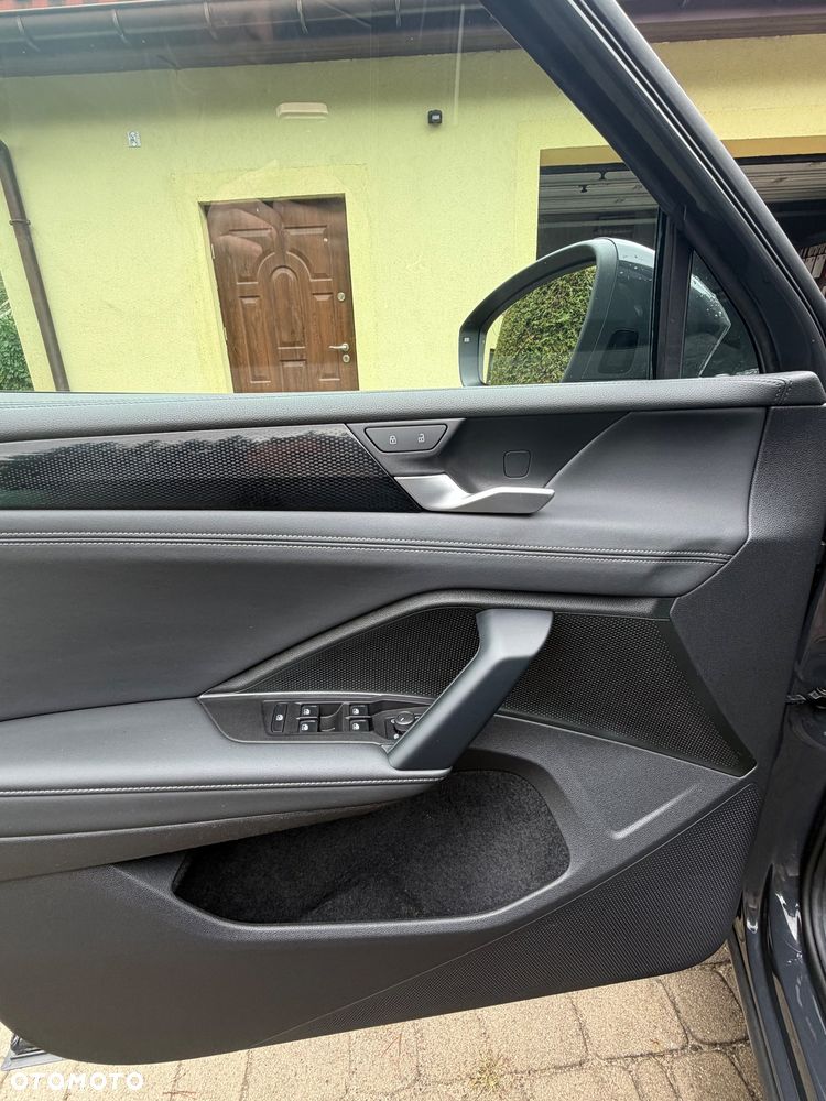 Volkswagen Tiguan 2.0 TDI SCR Life DSG - 24