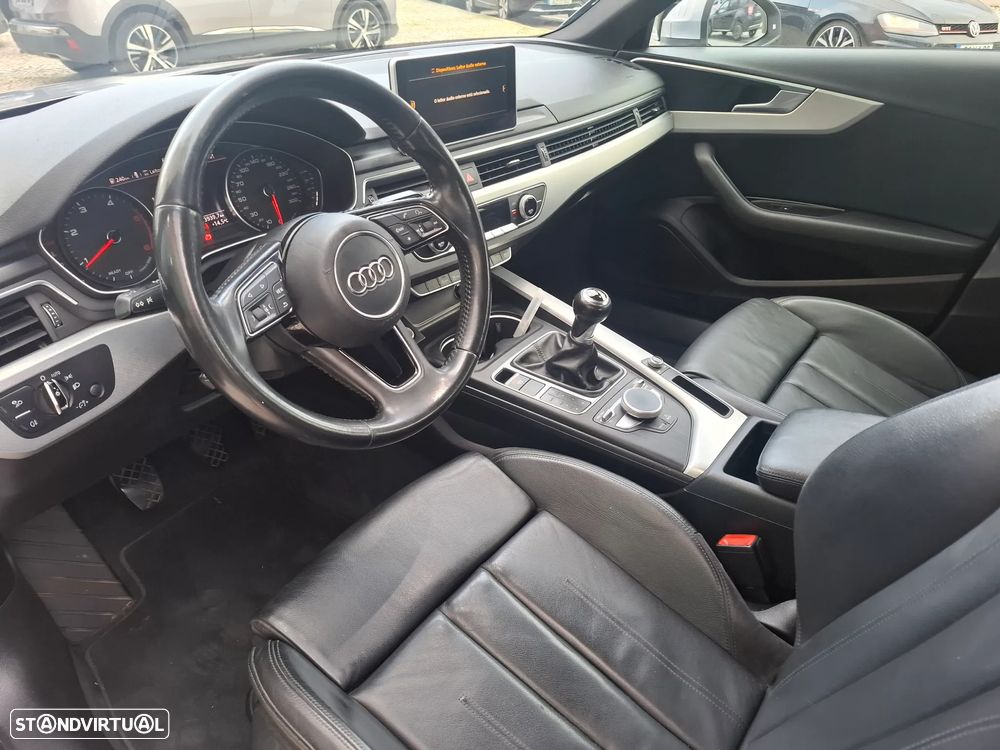 Audi A4 Avant 2.0 TDI S-line - 30