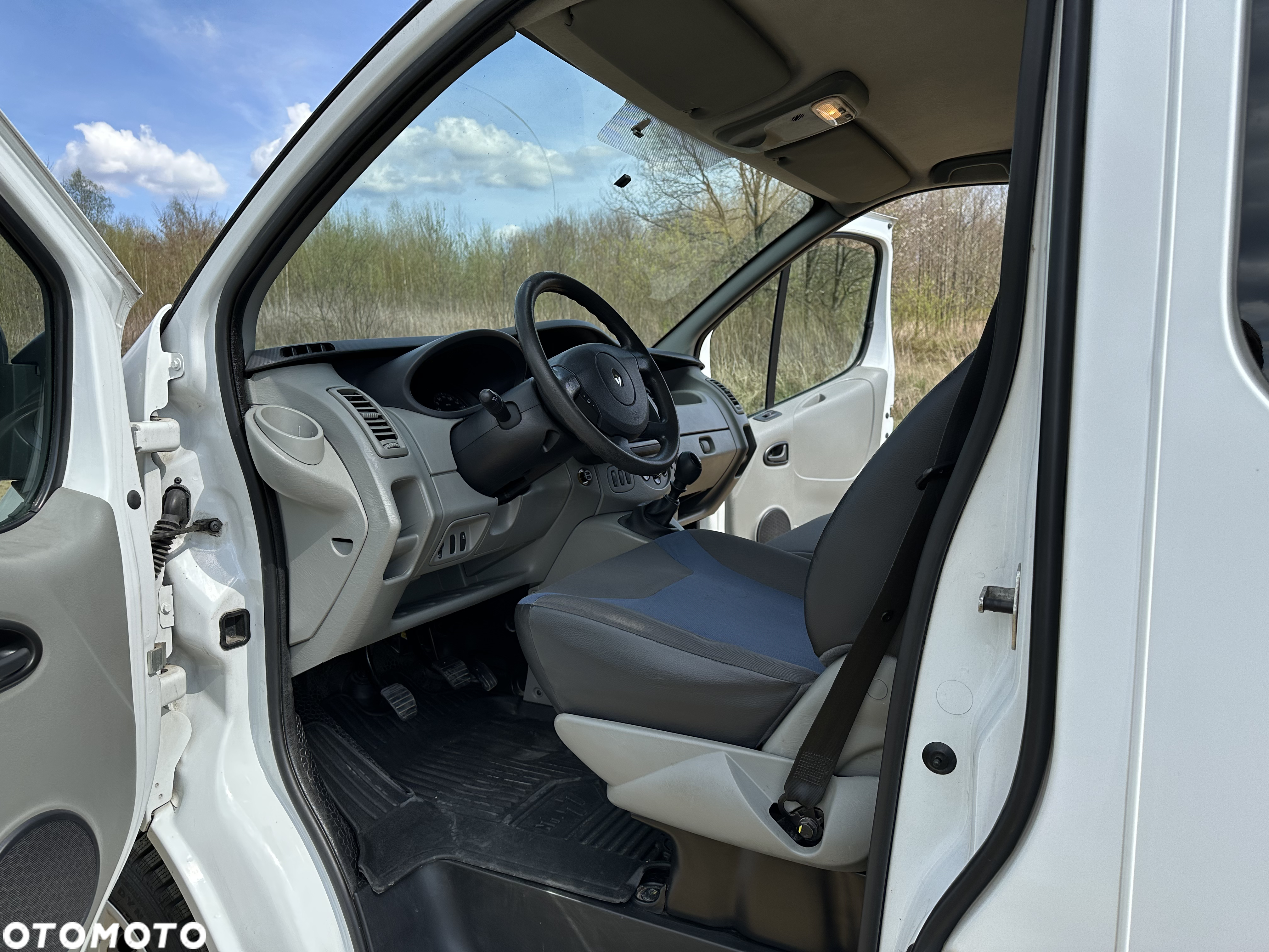 Renault Trafic - 17