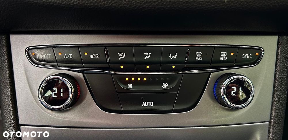 Opel Astra 1.6 D (CDTI) Automatik Innovation - 22