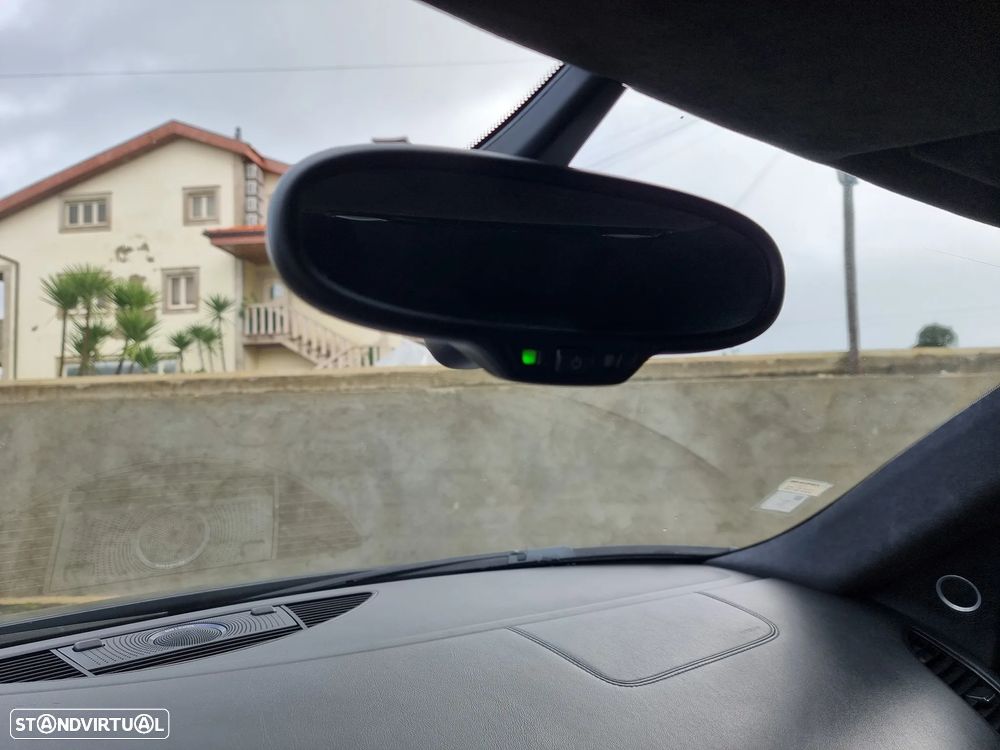 Audi R8 Coupé 4.2 FSI quattro R tronic - 19