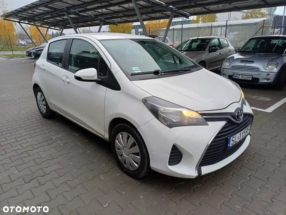 Toyota Yaris - 2