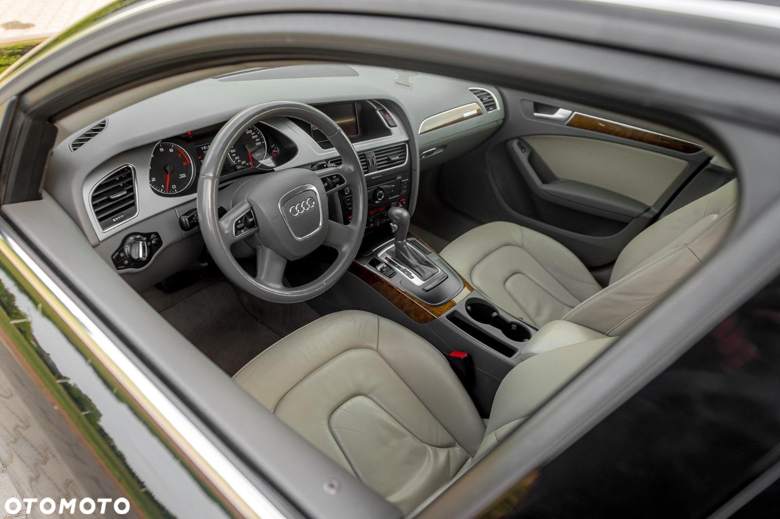 Audi A4 3.2 FSI Quattro Tiptronic - 16