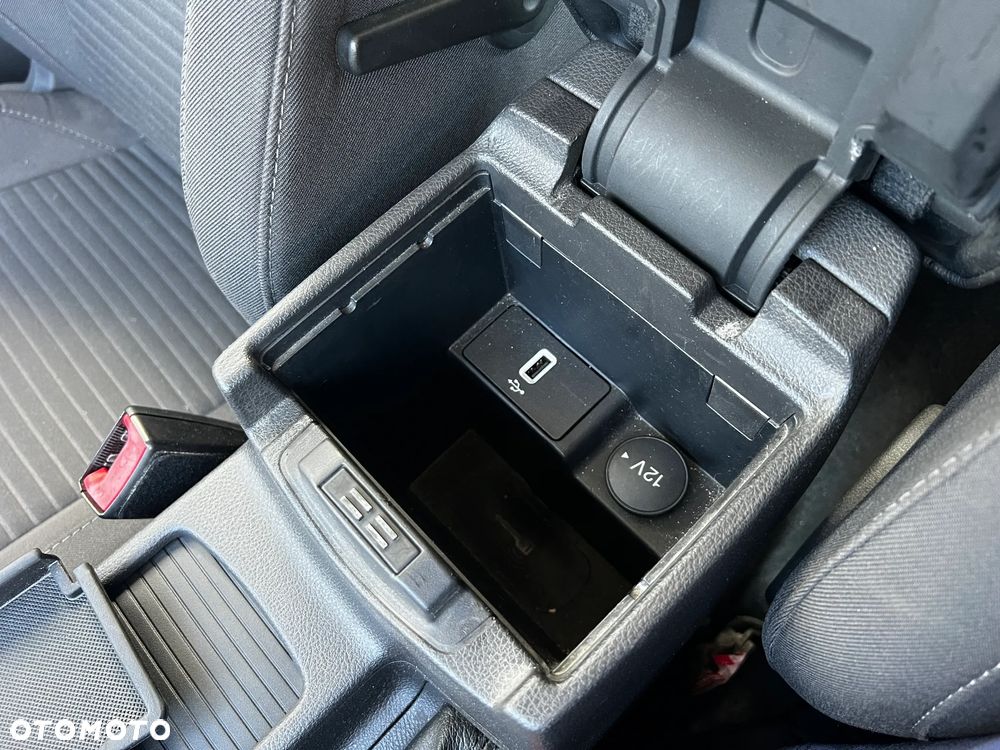 Ford Focus 1.5 TDCi Titanium PowerShift - 30