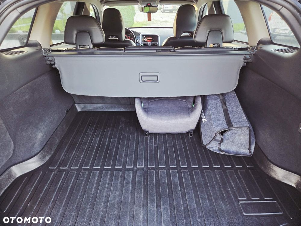 Volvo XC 60 D4 AWD Summum - 12