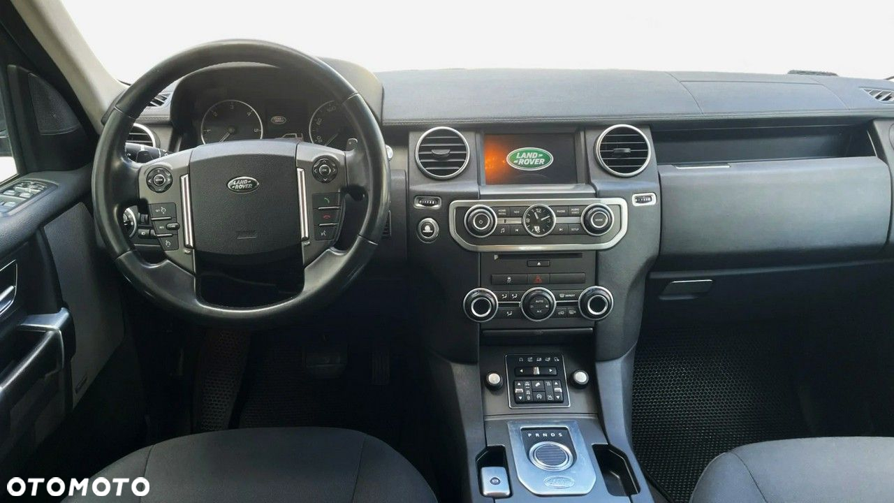 Land Rover Discovery IV 3.0 SD V6 HSE - 10