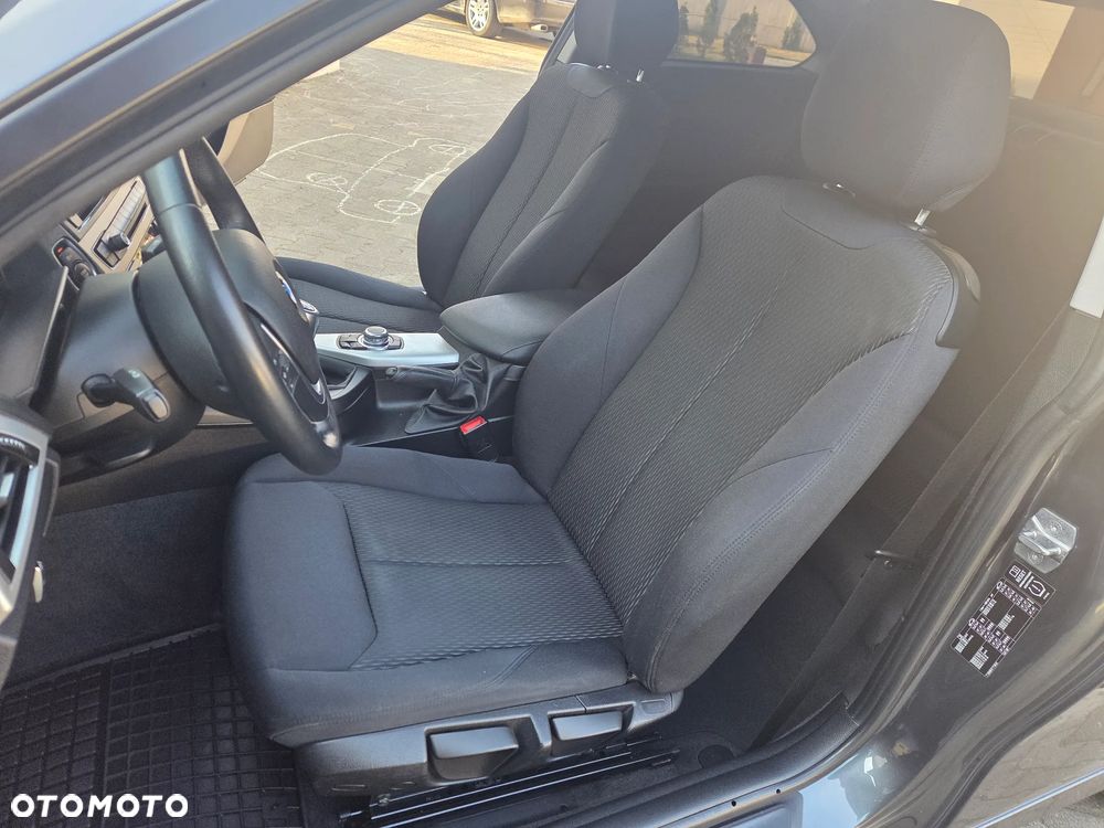 BMW Seria 2 - 26
