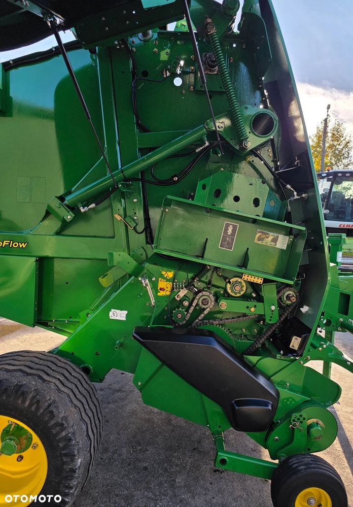 John Deere 854 RotoFlow - 7