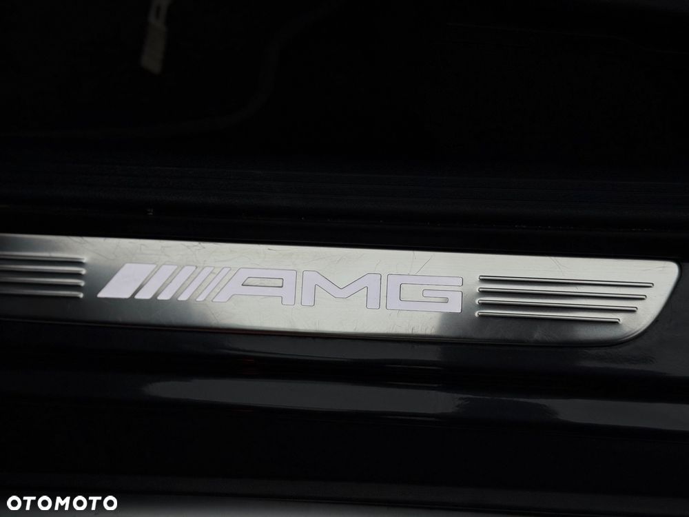 Mercedes-Benz GLC - 22