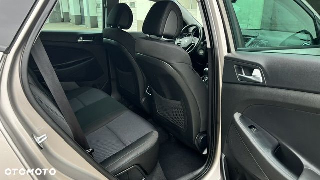 Hyundai Tucson 1.6 GDi Comfort 2WD - 9