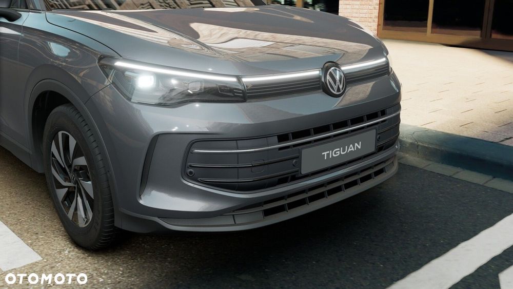 Volkswagen Tiguan - 8
