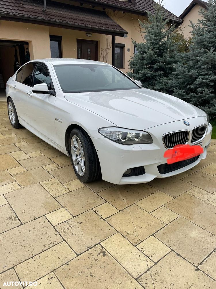 BMW Seria 5 525d xDrive - 2