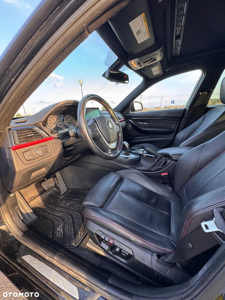 BMW Seria 3 335i Sport Line - 19