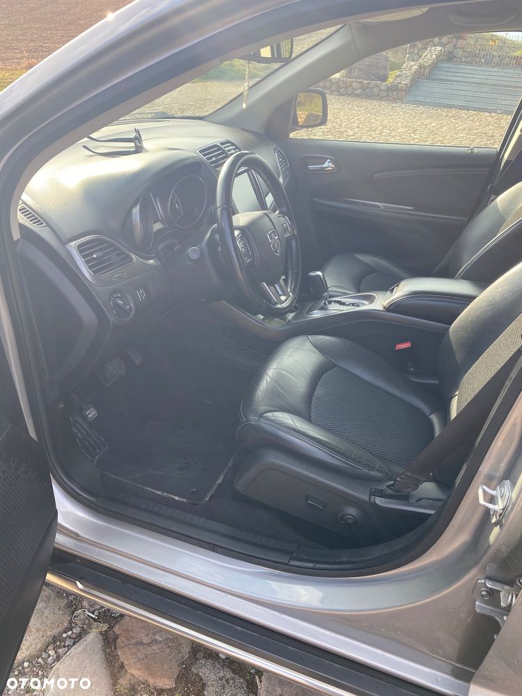 Dodge Journey - 8