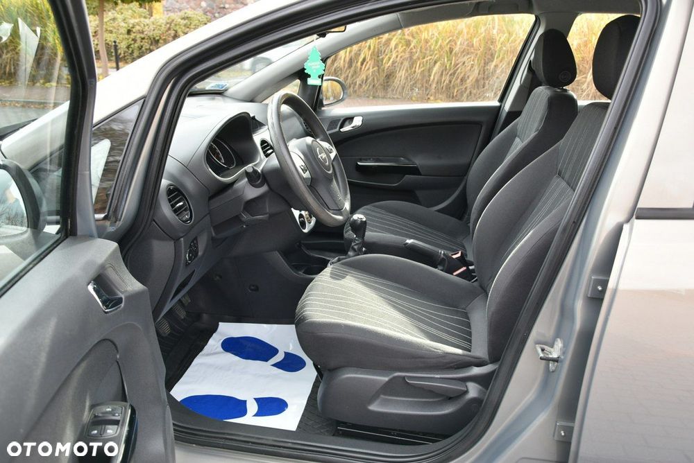 Opel Corsa - 15