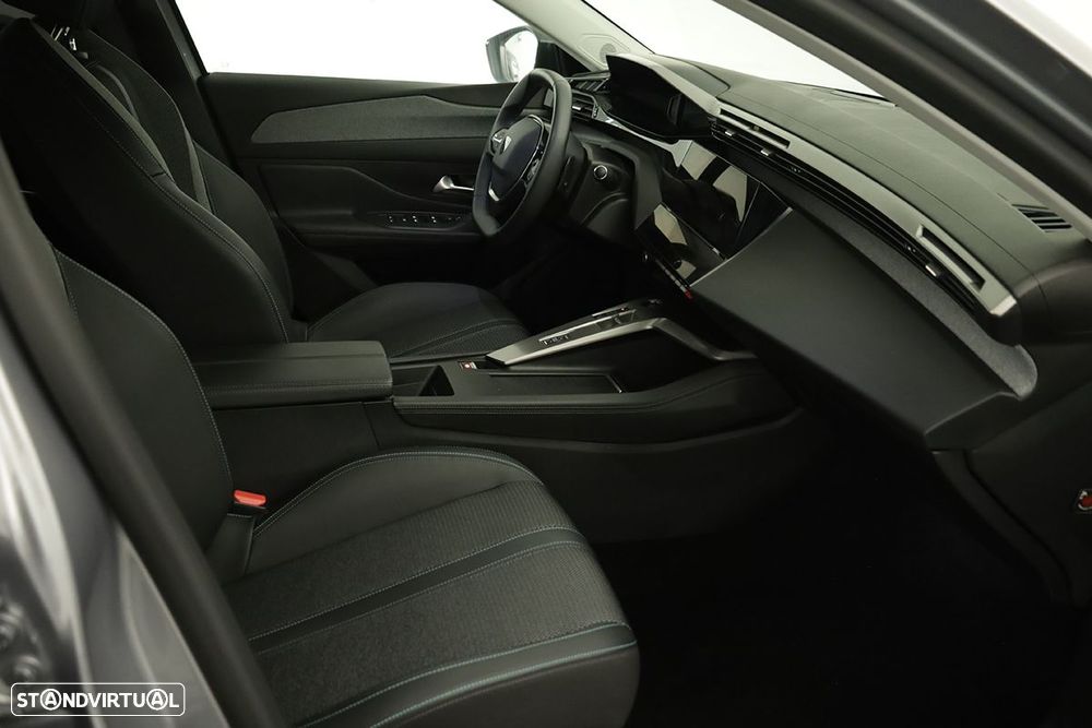 Peugeot 308 SW 1.6 Hybrid Allure e-EAT8 - 22