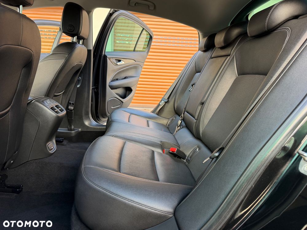 Opel Insignia 1.6 CDTI Cosmo ecoFLEX S&S - 41