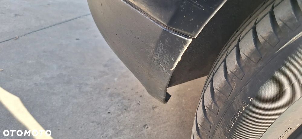 Volkswagen Golf V+ Zderzak Tył Tylny Kod Lakieru LC9Z - 31