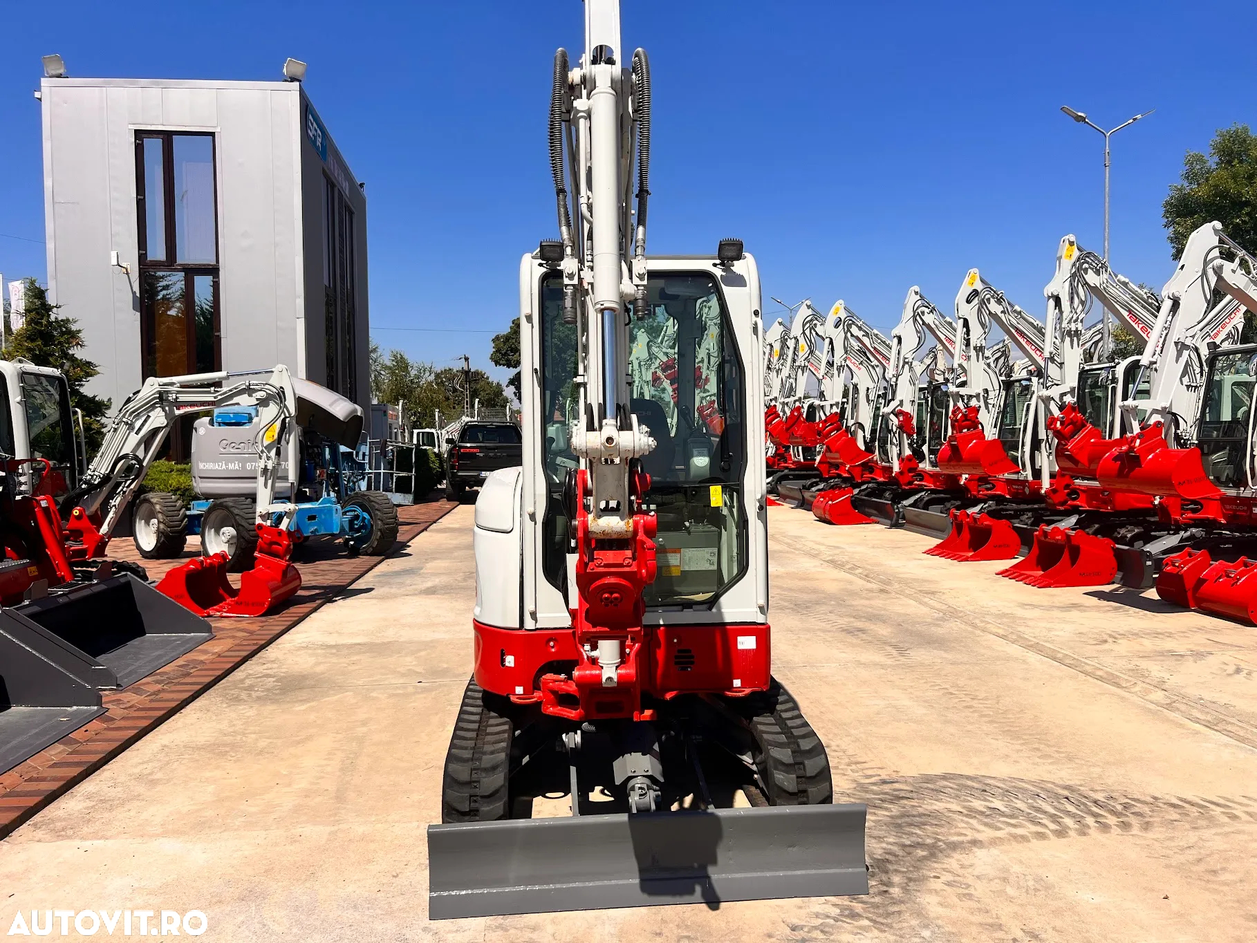 Takeuchi Tb 325 R - 6