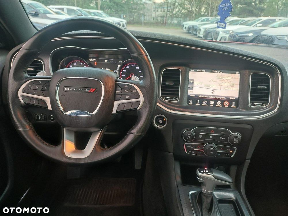 Dodge Charger 5.7 R/T - 11
