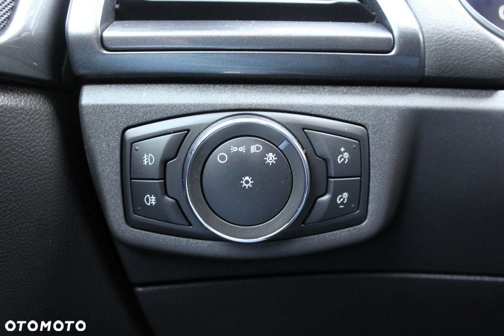 Ford Mondeo SW 2.0 Hybrid Trend - 25