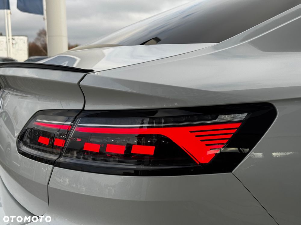 Volkswagen Arteon 2.0 TSI OPF 4Motion DSG R - 32