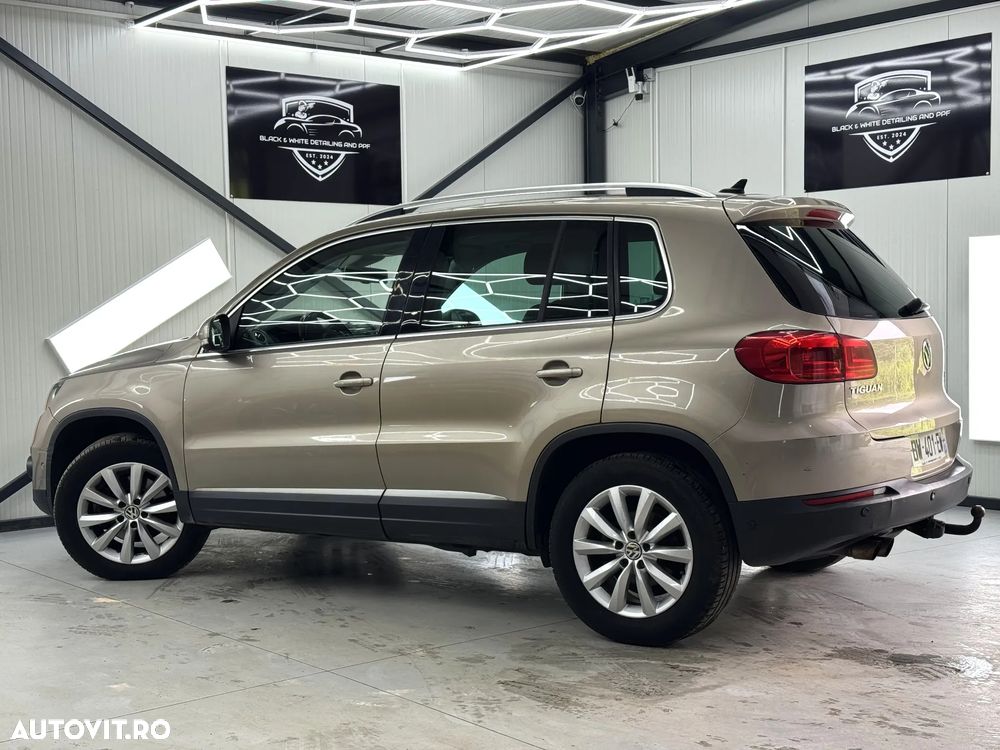 Volkswagen Tiguan 2.0 TDI DPF 4Motion BlueMotion Technology DSG Life - 13