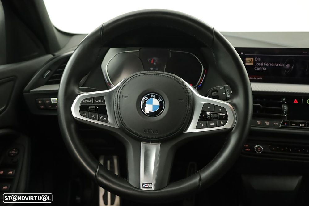 BMW 116 i Pack Desportivo M - 14