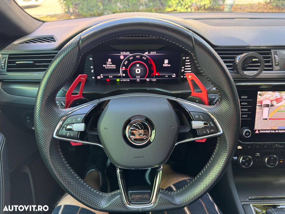 Skoda Superb 2.0 TDI DSG Sportline - 8