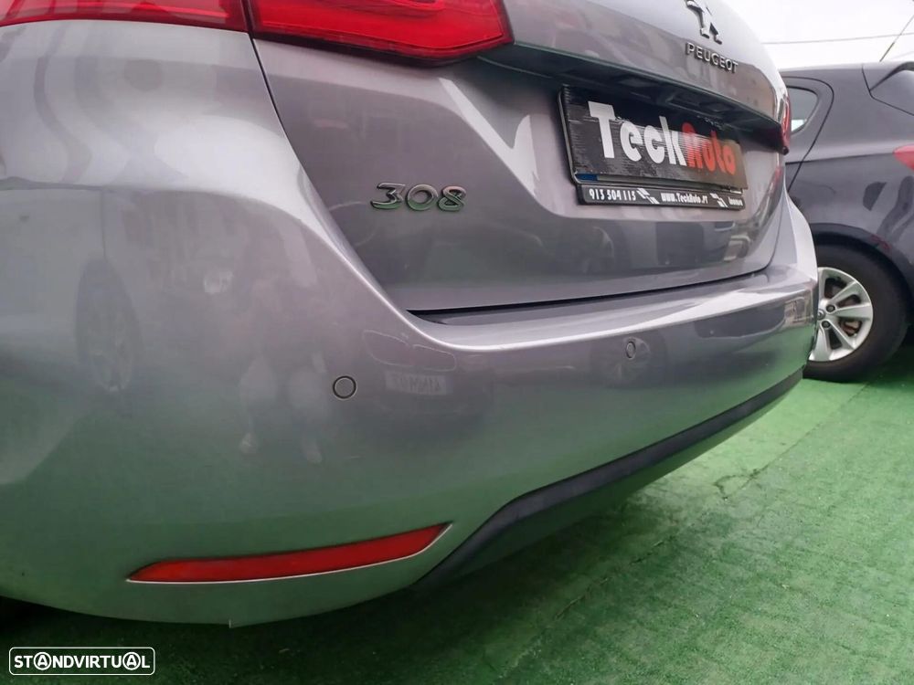 Peugeot 308 SW 1.5 BlueHDi Style - 23