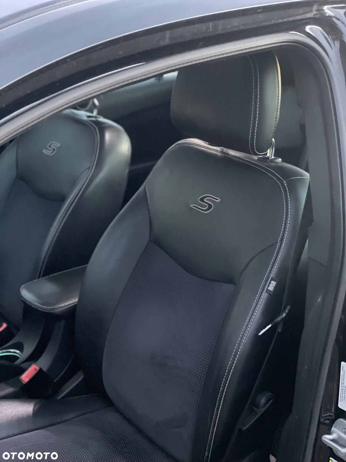 Chrysler 200 - 17
