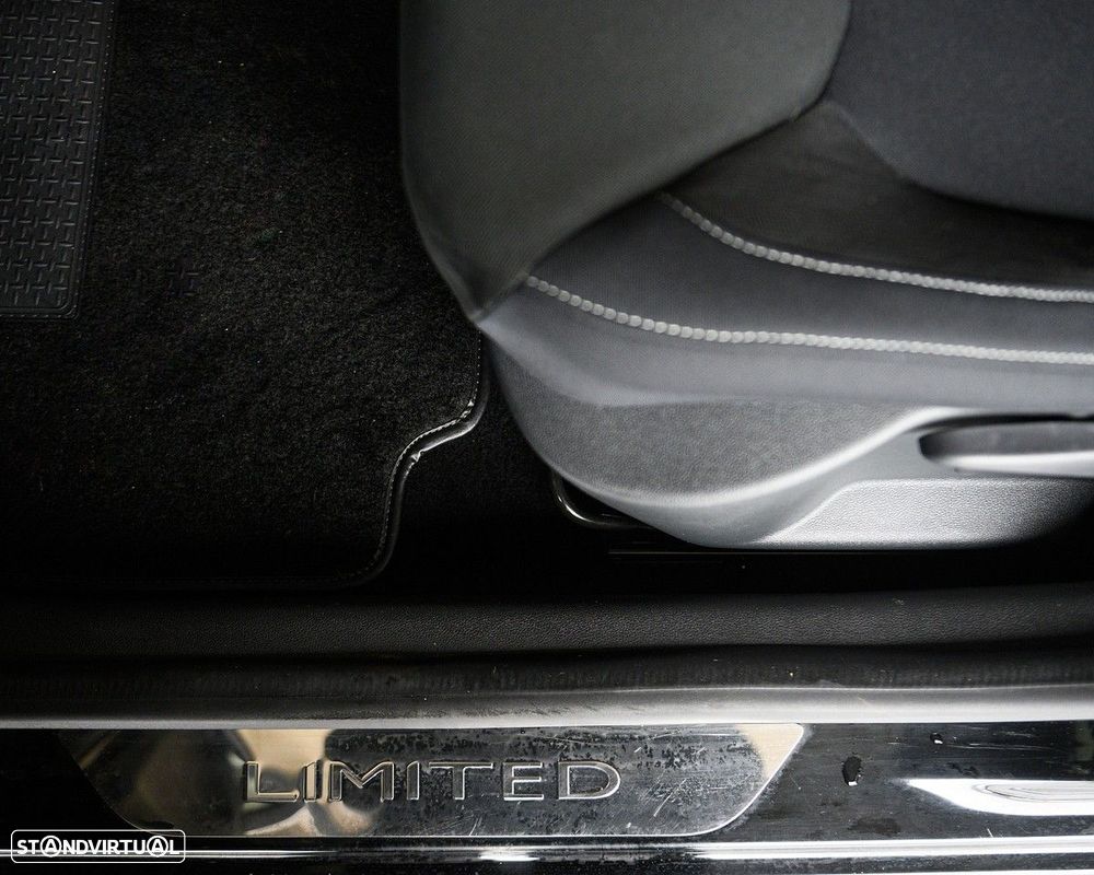 Renault Clio 0.9 TCe Limited - 45