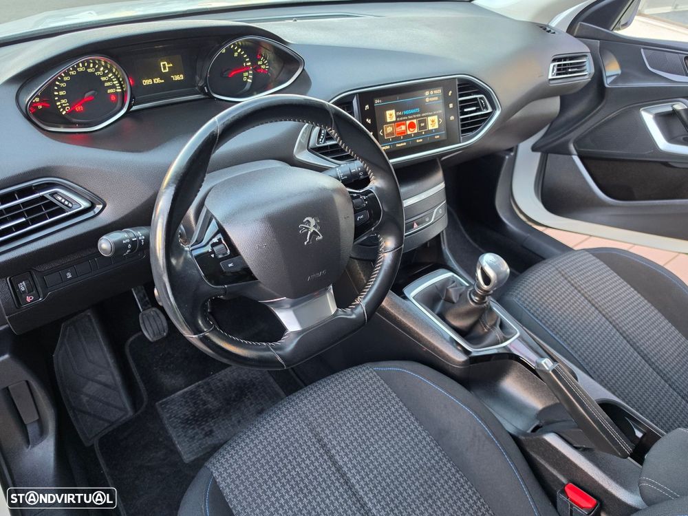Peugeot 308 SW 1.5 BlueHDi Style - 21