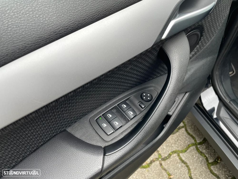 BMW X2 18 d sDrive Advantage - 21