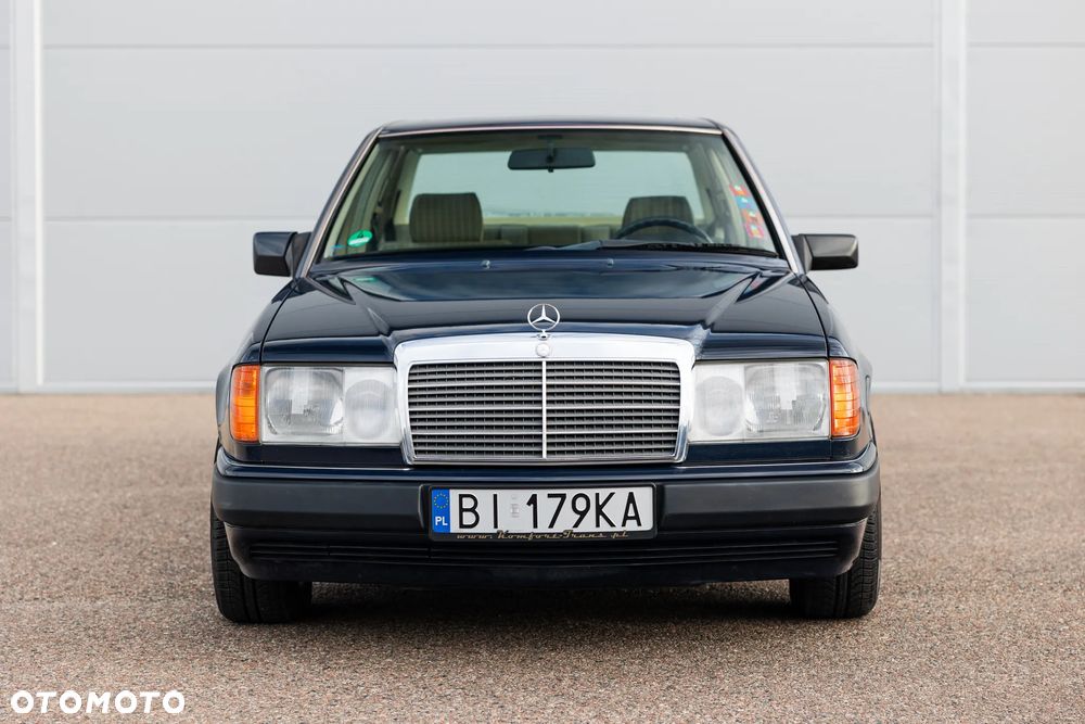 Mercedes-Benz W124 (1984-1993) - 1