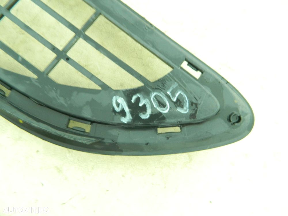 Grila intre proiectare, Mercedes C-Class SportCoupe(CL 203), 01-05, A2038853023 - 3