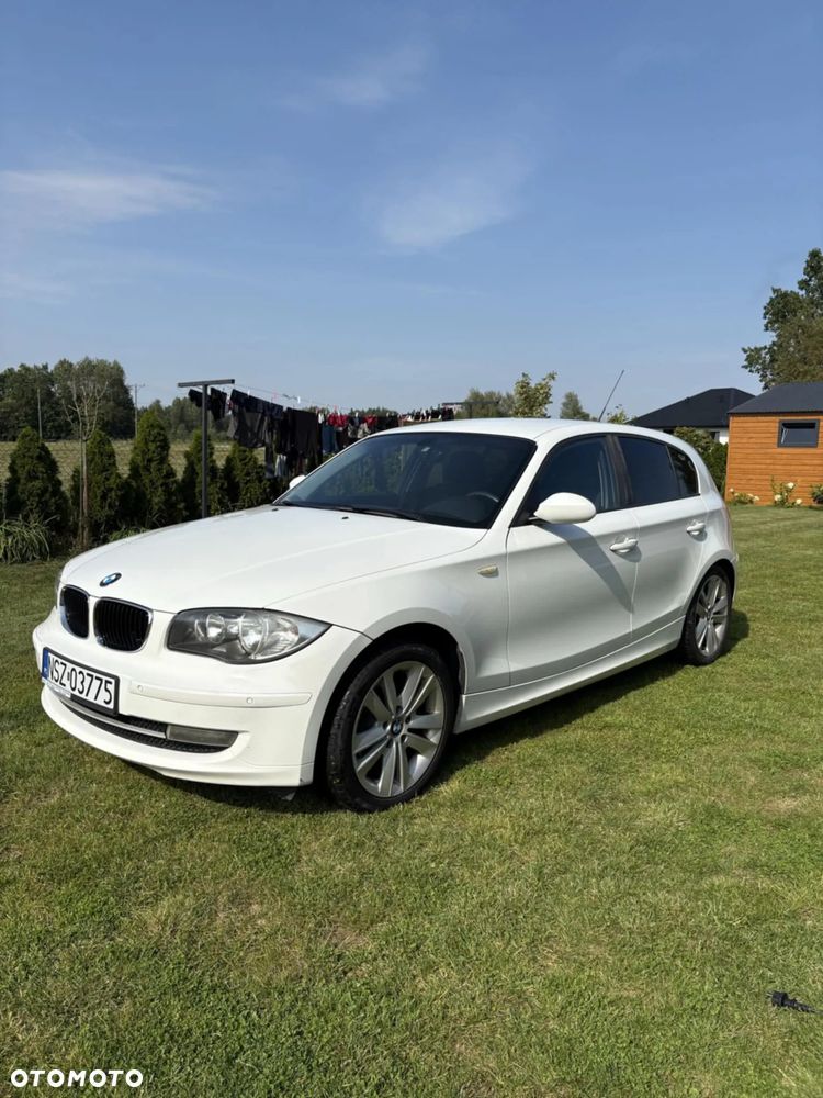 BMW Seria 1 116i - 8