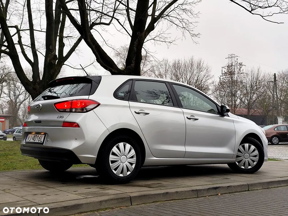 Hyundai i30 1.4 Classic + - 5