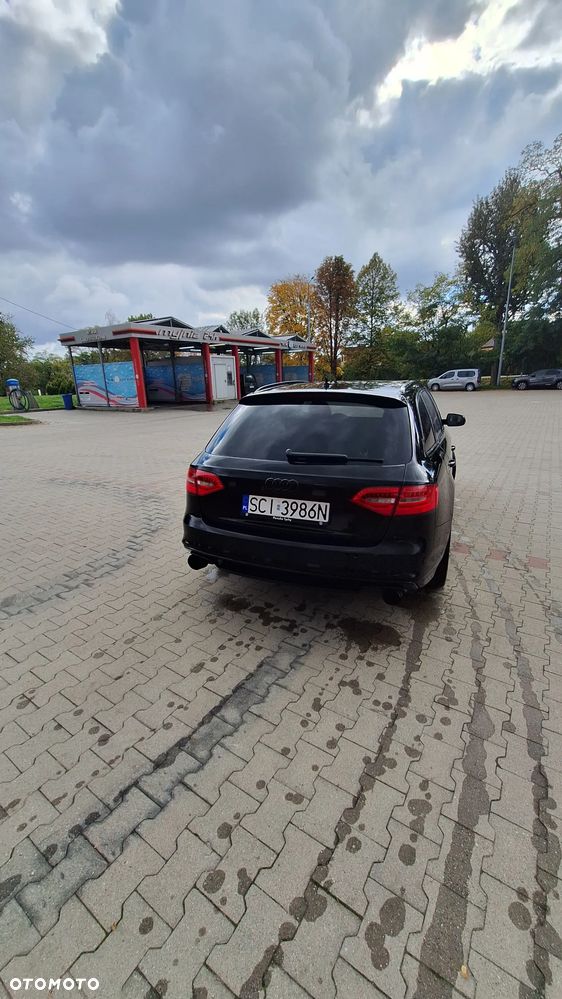 Audi A4 Avant - 15