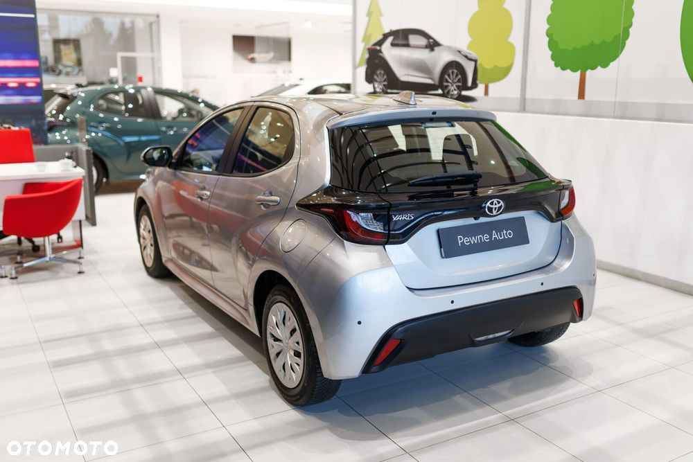 Toyota Yaris - 23