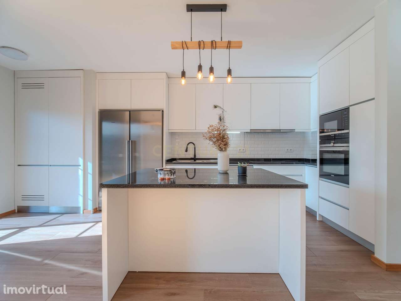 Moradia T3 com 263 m² | Jardim | Urbanização Exclusiva - Grande imagem: 2/60