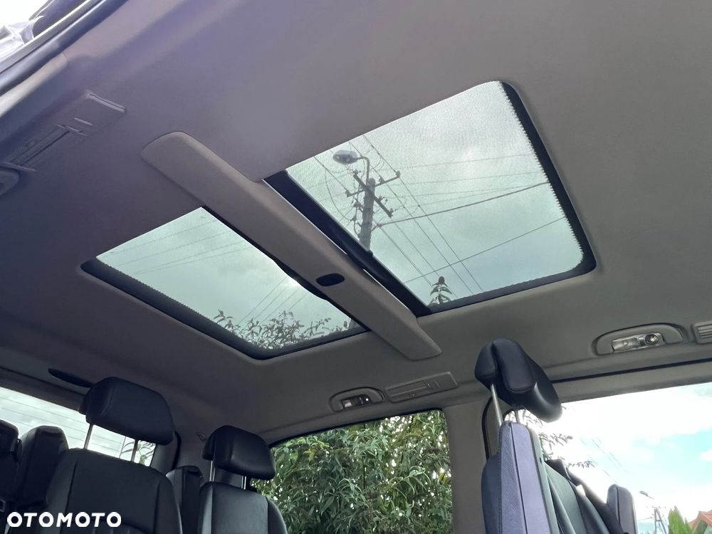 Mercedes-Benz Viano - 17