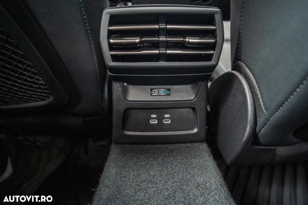 Audi S3 Quattro S tronic - 32