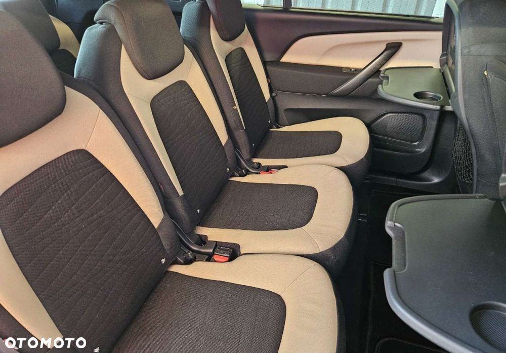 Citroën C4 Grand Picasso - 25