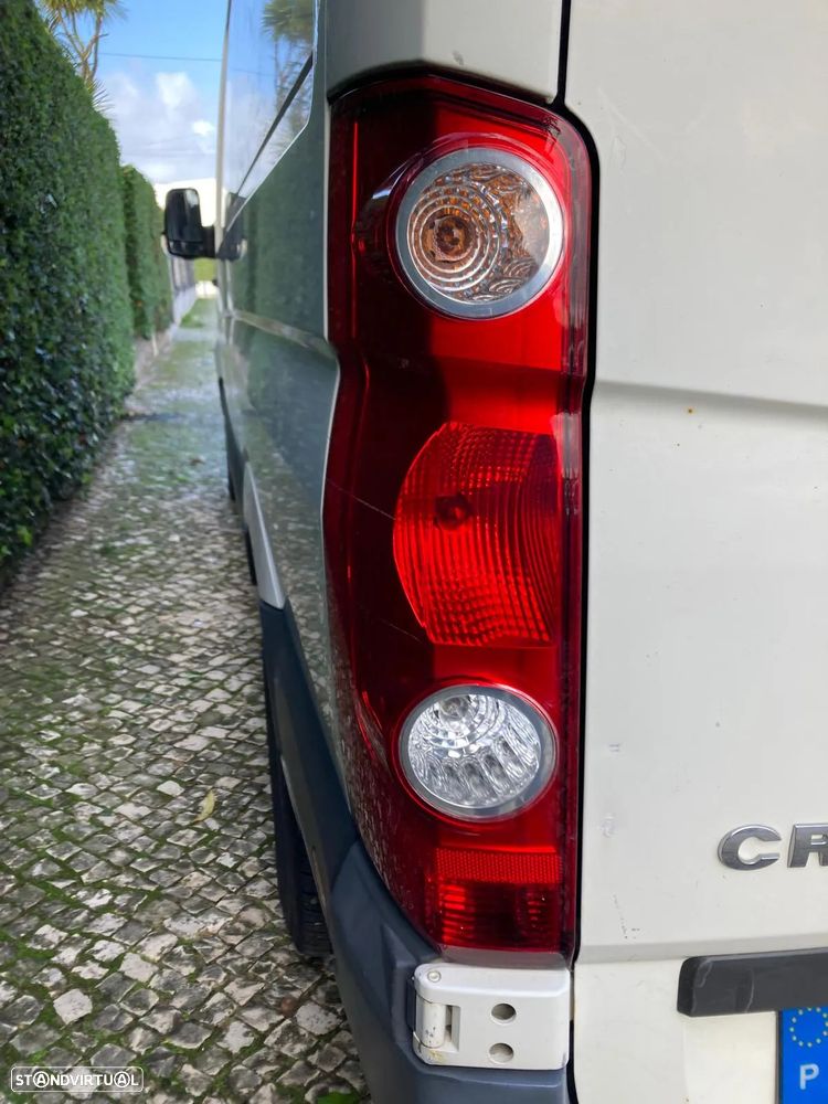 VW Crafter 2.5TDI 140cv - 23