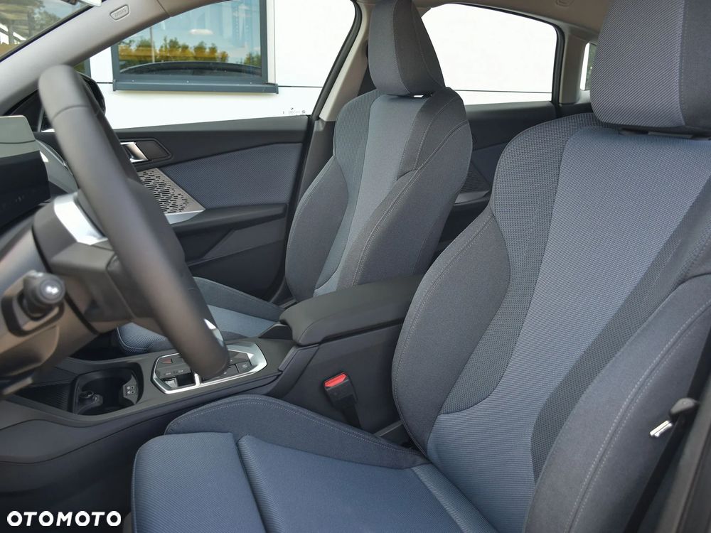 BMW Seria 2 216i - 22