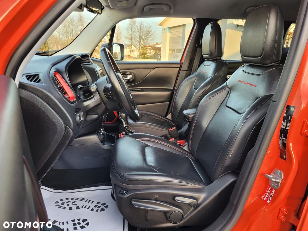 Jeep Renegade - 13