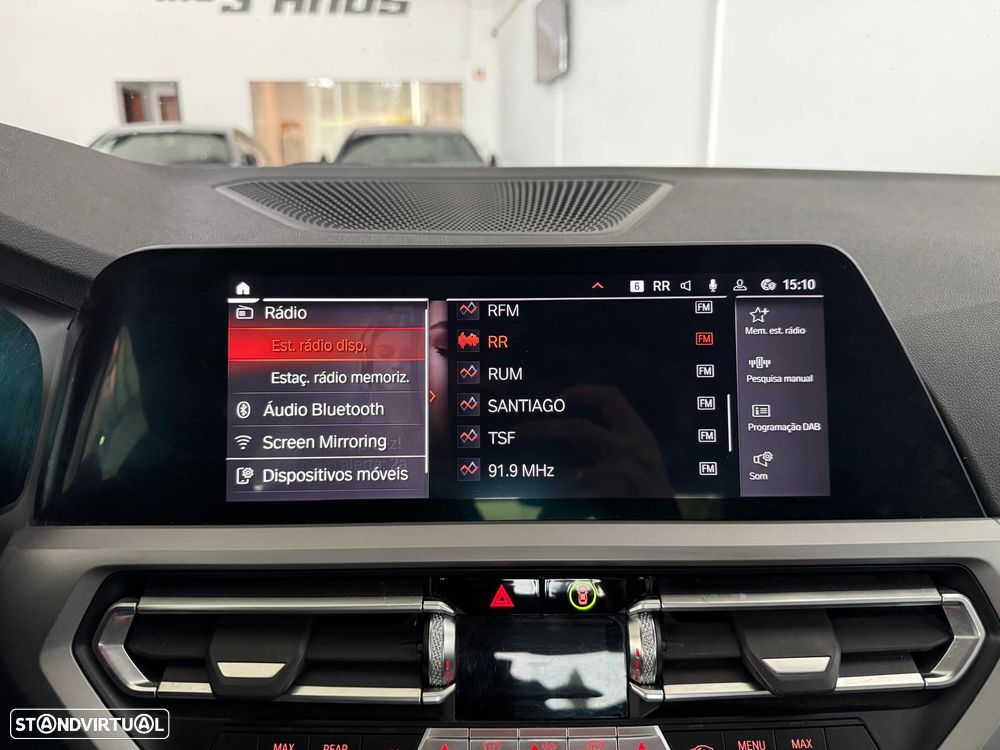 BMW 330 e Pack M Auto - 30